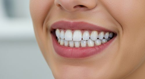 How do porcelain veneers work?